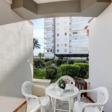 Posh In Location Apartment